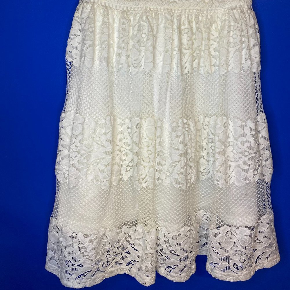 Altar’d State Cream Lace Boho Mini Dress Sleeveless Crochet Overlay - Picture 4 of 7